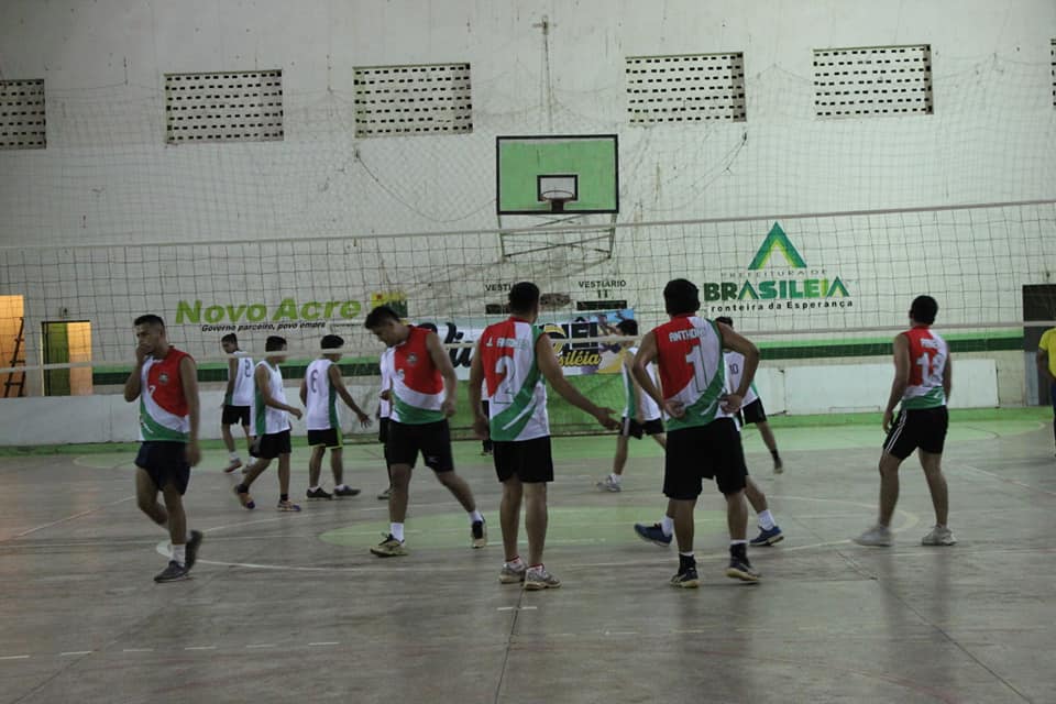 Prefeitura de Brasiléia realiza abertura do Campeonato Viva Vôlei