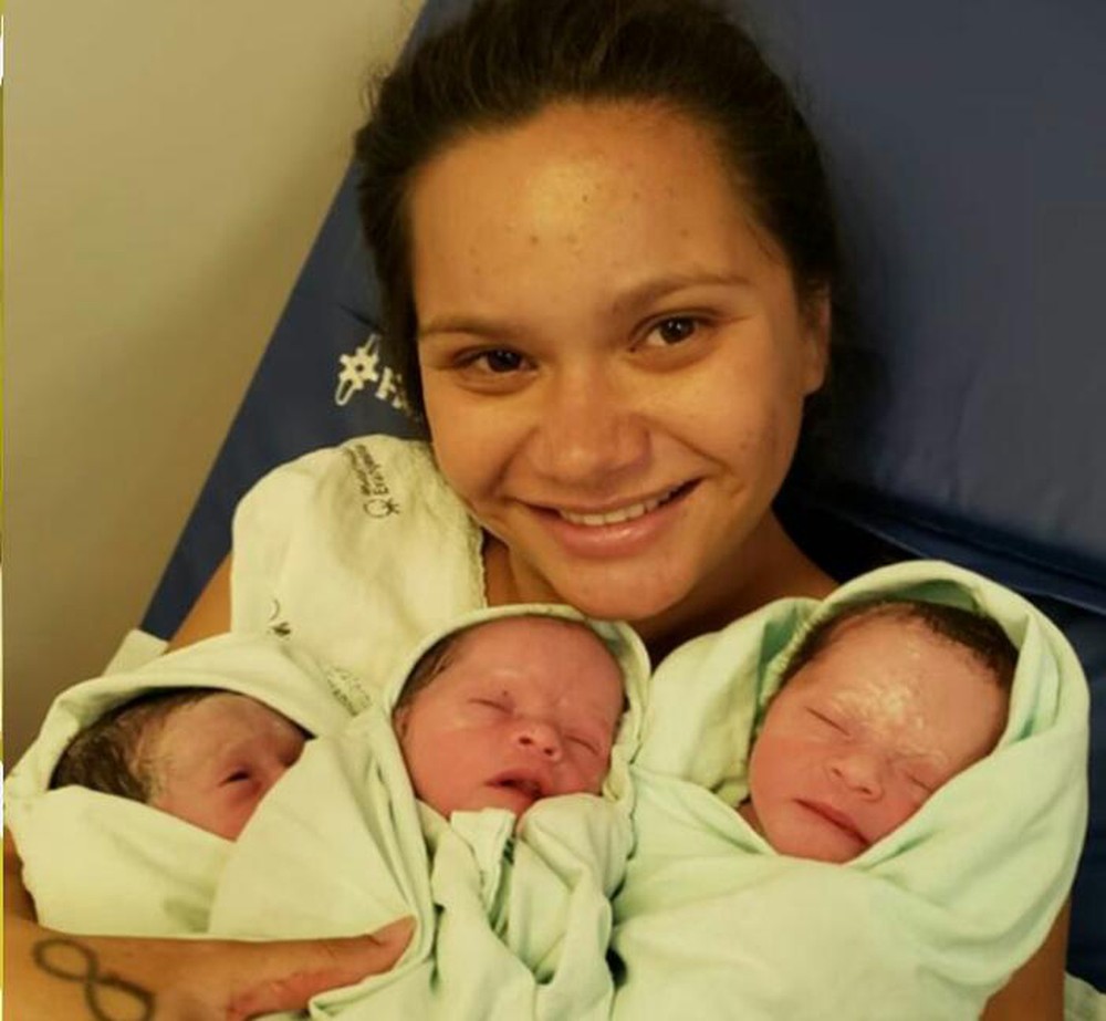 Mãe descobre gravidez de trigêmeas na hora do parto