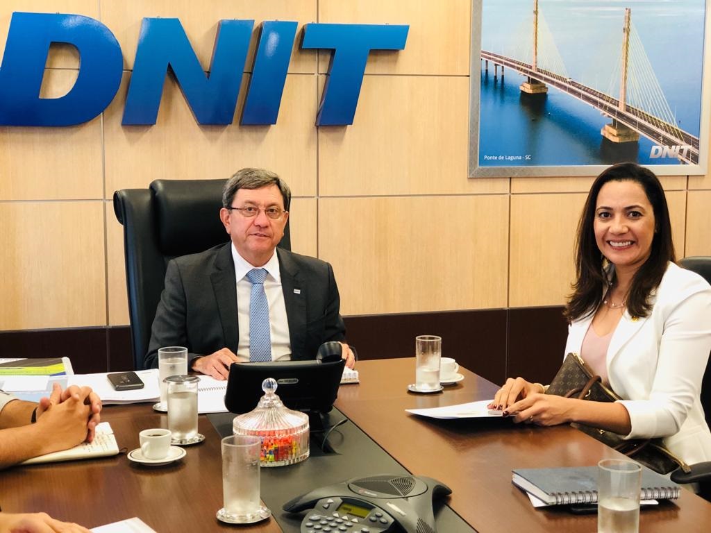 DNIT garante a senadora Mailza Gomes a liberação de recursos para as BRs-317 e 364