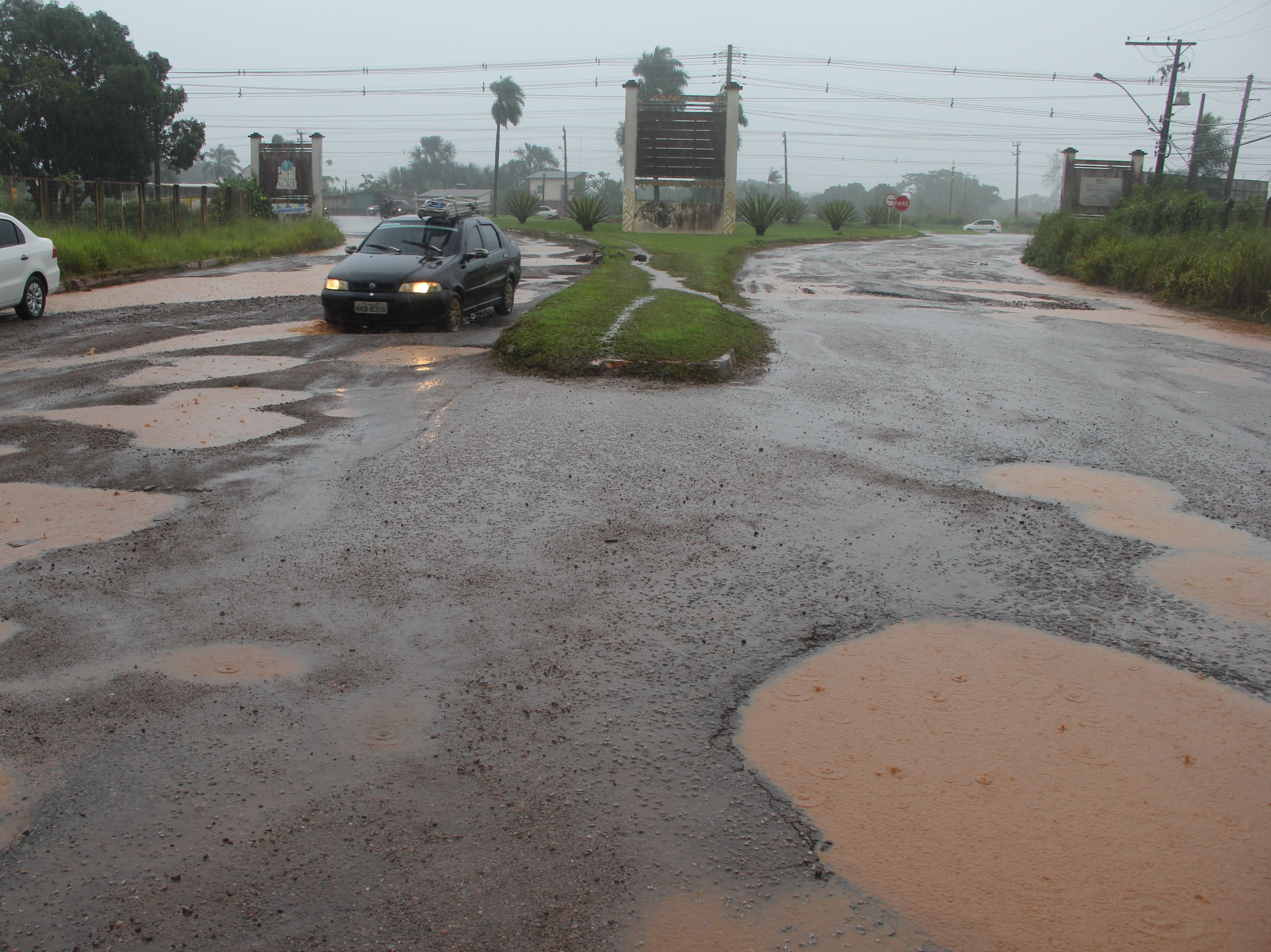Presidente da Fieac diz que cenário no Parque e Distrito industrial da Capital é apocalíptico