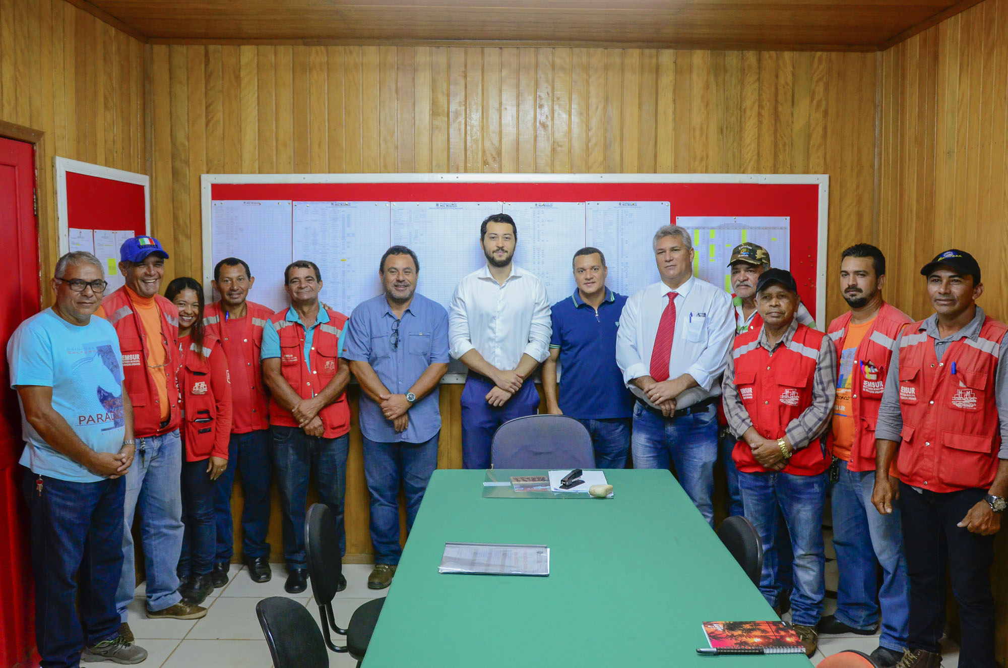 Prefeito em exercício de Rio Branco faz visita à Secretaria de Zeladoria da Cidade