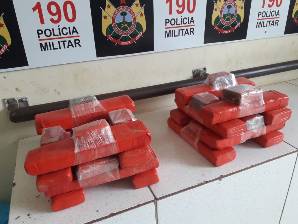 Após denúncia, homem é preso com quase 16 kg de maconha em bairro de Rio Branco