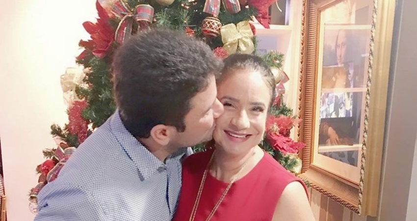 Governador usa redes sociais para felicitar a mãe pela passagem de seu aniversário