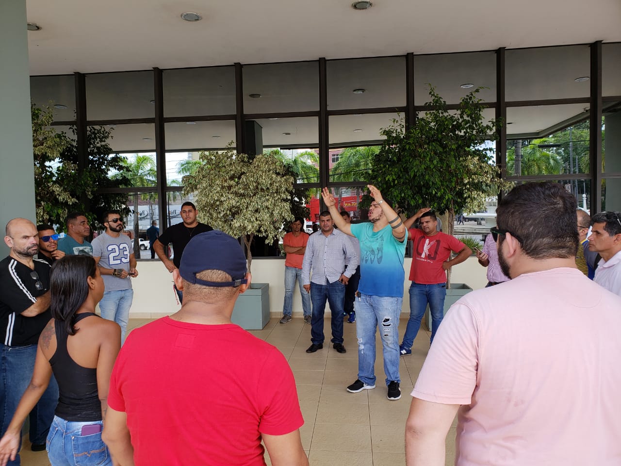 Motoristas de aplicativos no Acre aderem à paralisação global por melhores pagamentos