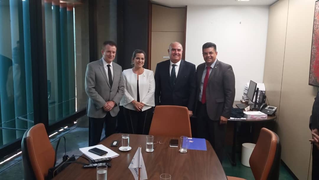 Em Brasília, Manuel Marcos se reúne com grupo parlamentar Brasil-Peru
