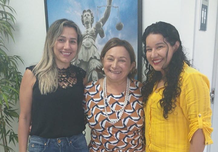 Vereadora Terezinha Moreira busca melhorias para Feijó em visita ao TJAC