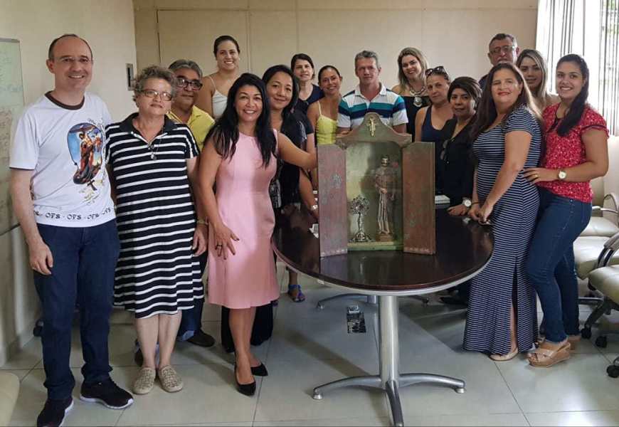 Relíquia de São Francisco de Assis chega ao Acre e vai percorrer municípios do estado