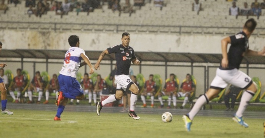 Atlético Acreno perde para o Remo em Belém e cai para a lanterna do Brasileiro da Série C