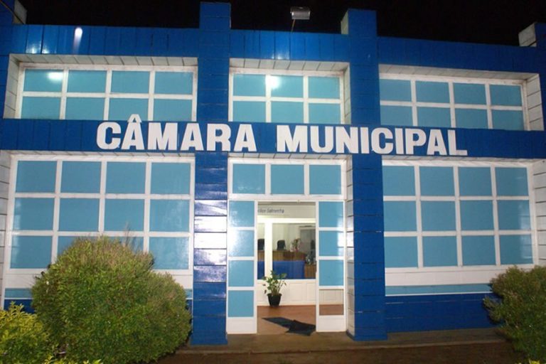 Justiça dá 10 dias para prefeito de Acrelândia explicar omissão de dados à Câmara de Vereadores