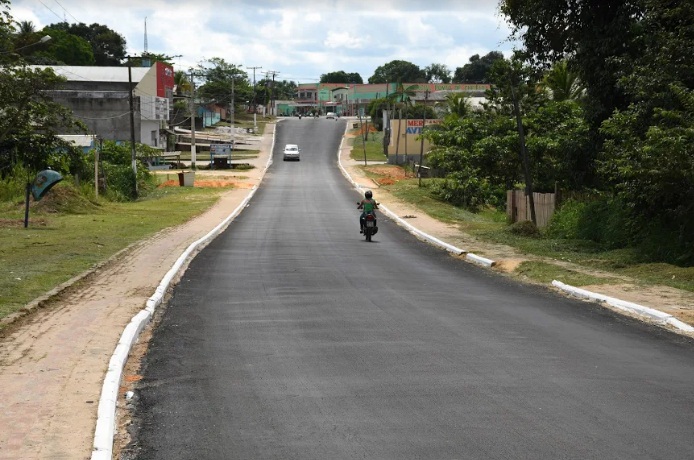 Prefeitura de Mâncio Lima adere a tecnologia asfálticas desenvolvida em Cruzeiro do Sul