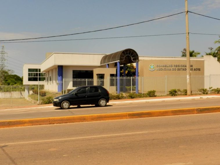 Conselho Regional de Medicina investiga 74 médicos, no Acre, denunciados por irregularidades
