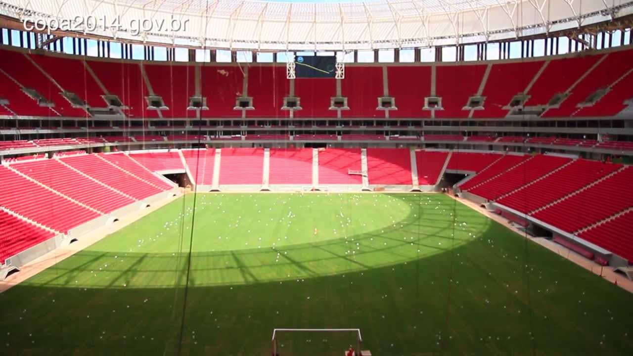 Ex-jogador da seleção é preso durante jogo no Mané Garrincha, em Brasília