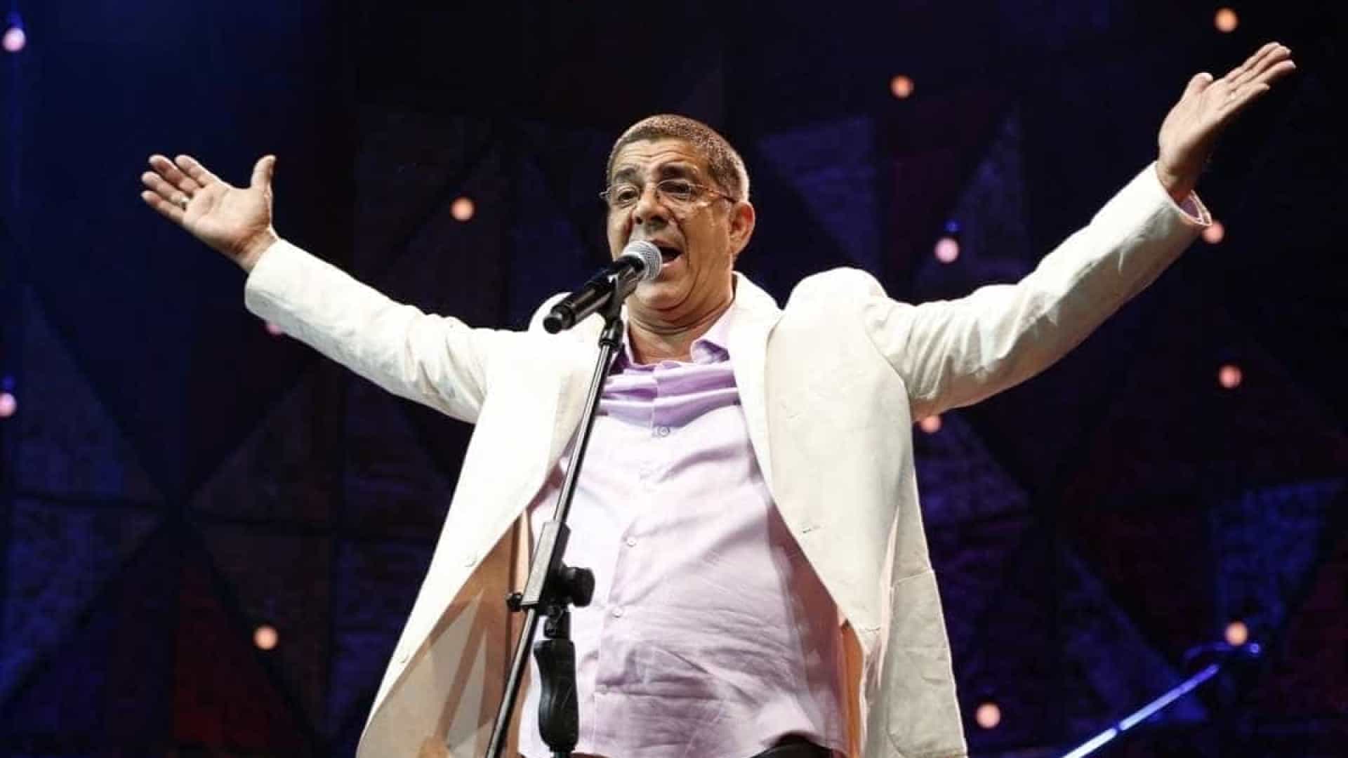 Zeca Pagodinho é levado para hospital após passar mal em show