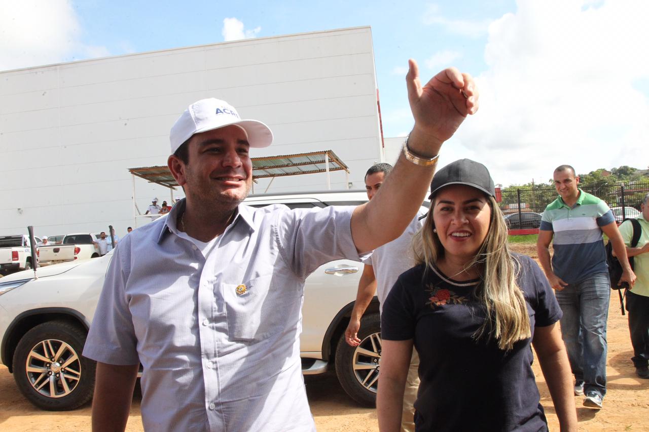 “É assim que governarei o Acre”, diz Cameli após liberar dinheiro para abrir ramais