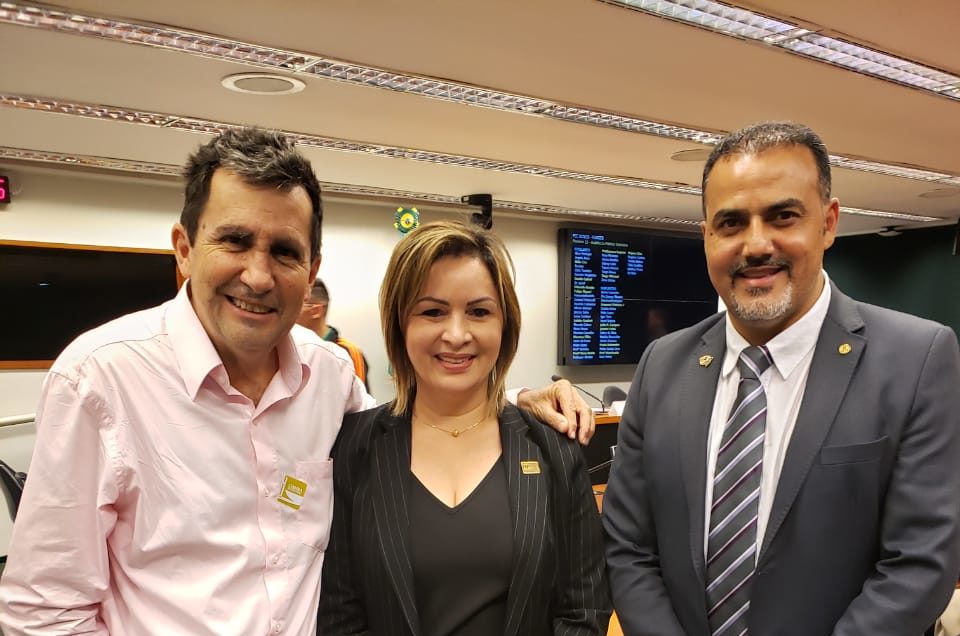 Ilderlei Cordeiro participa de audiência pública que discute divisão dos recursos do Fundeb