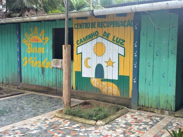 Sob efeito de drogas, homem invade centro de reabilitação em Rio Branco para furtar