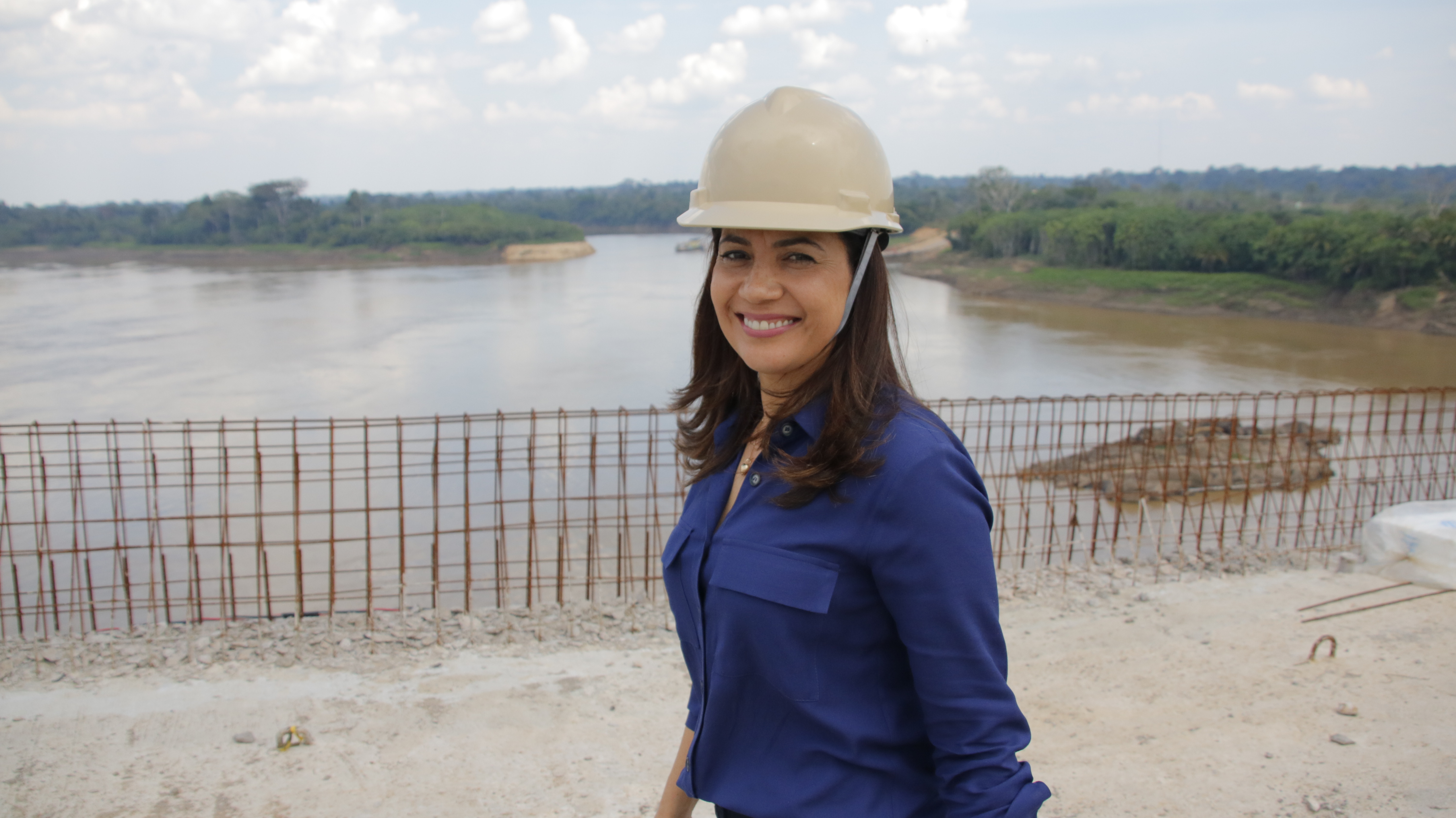 Mailza Gomes visita ponte sobre o Madeira: “Sonho que está se concretizando”