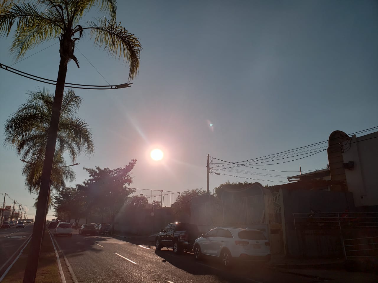 Eclipse solar visto no Acre é registrado pela reportagem do ContilNet nesta terça-feira