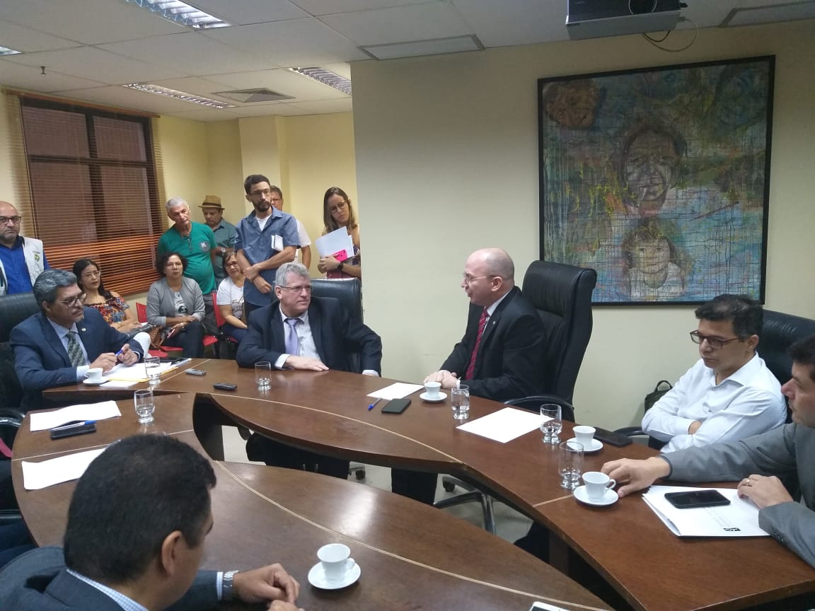 Em sabatina, Paulo Wadt nega acusações de irregularidades denunciados por Mara Rocha