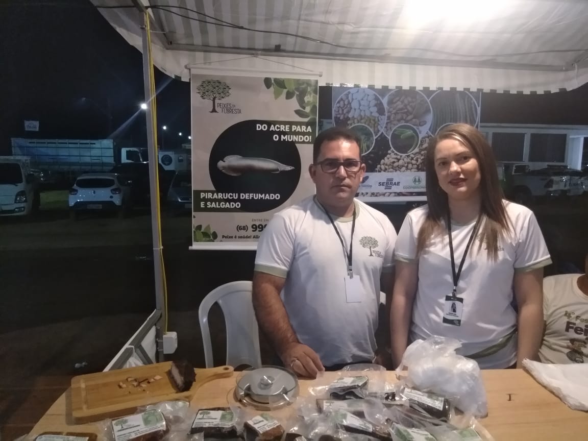 Empresa de CZS usa técnica inédita e vende pirarucu defumado na ExpoAcre