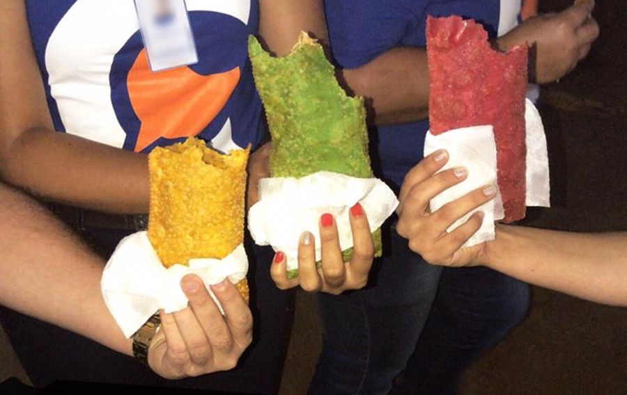 Você pode comer pastéis com sabores de massas diferentes na ExpoAcre; confira