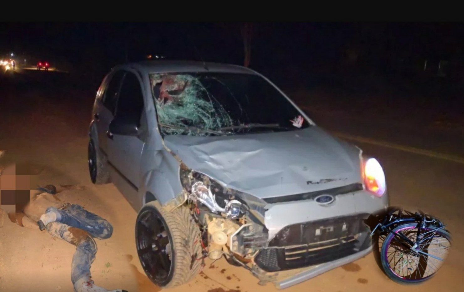 Motorista mata ciclista atropelado ao tentar desviar de buraco na BR-317