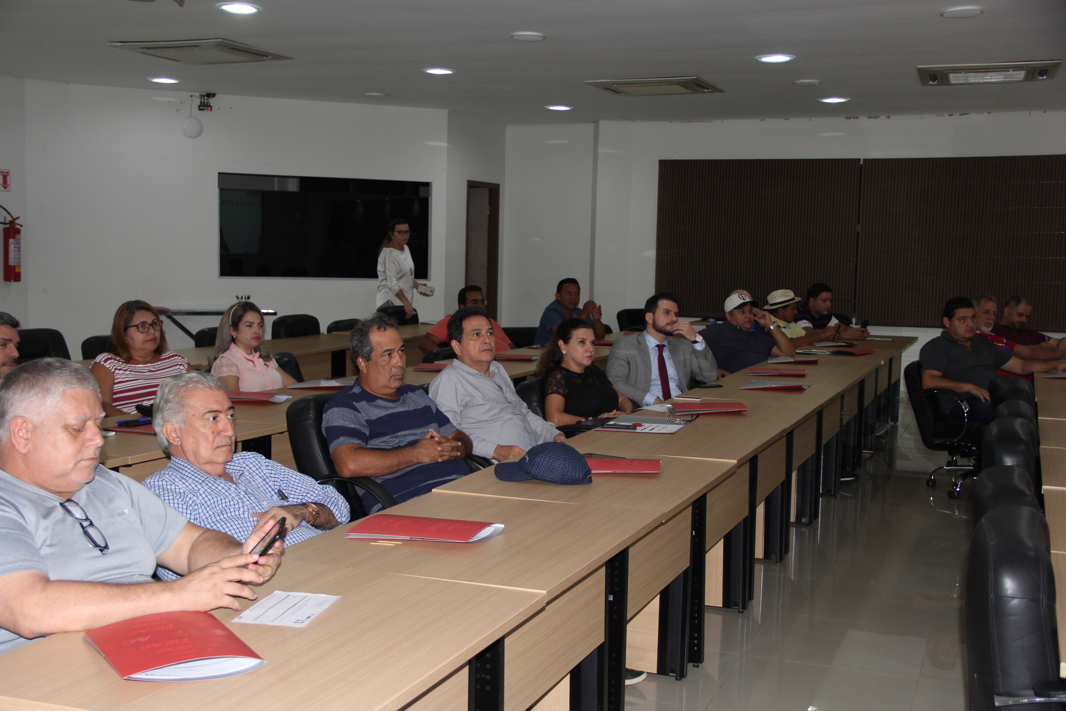 Na FIEAC, empresários participam do 5º Diálogo Sindical da Indústria