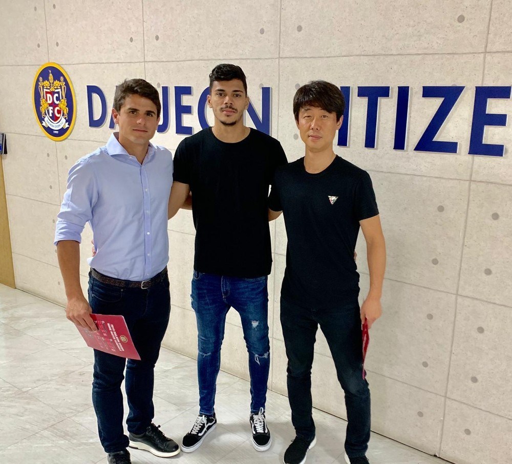 Acreano vai jogar em clube de futebol sul-coreano Acreano vai jogar em clube de futebol sul-coreano