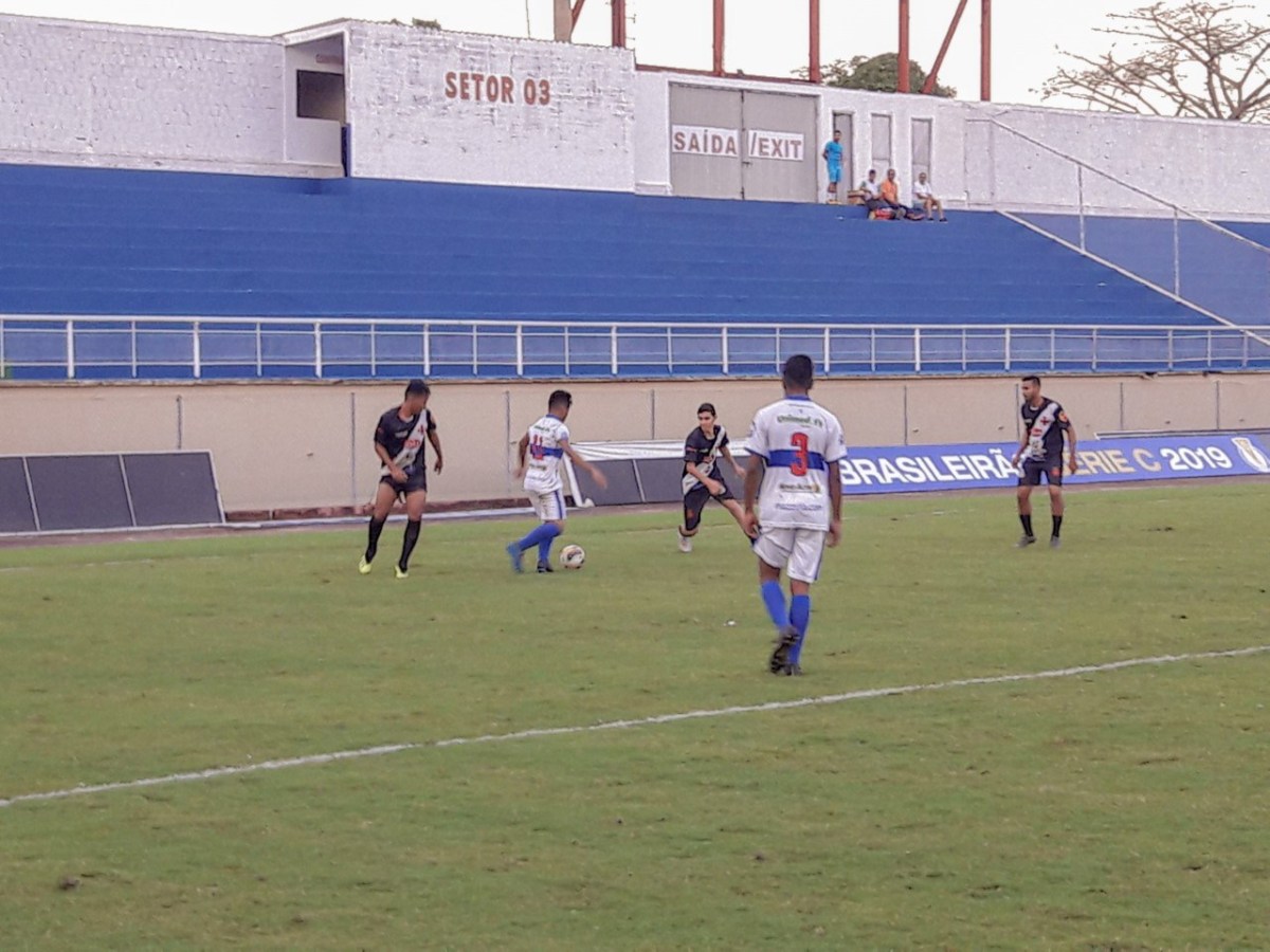 Atlético Acreano e Vasco empatam pelo estadual sub-20