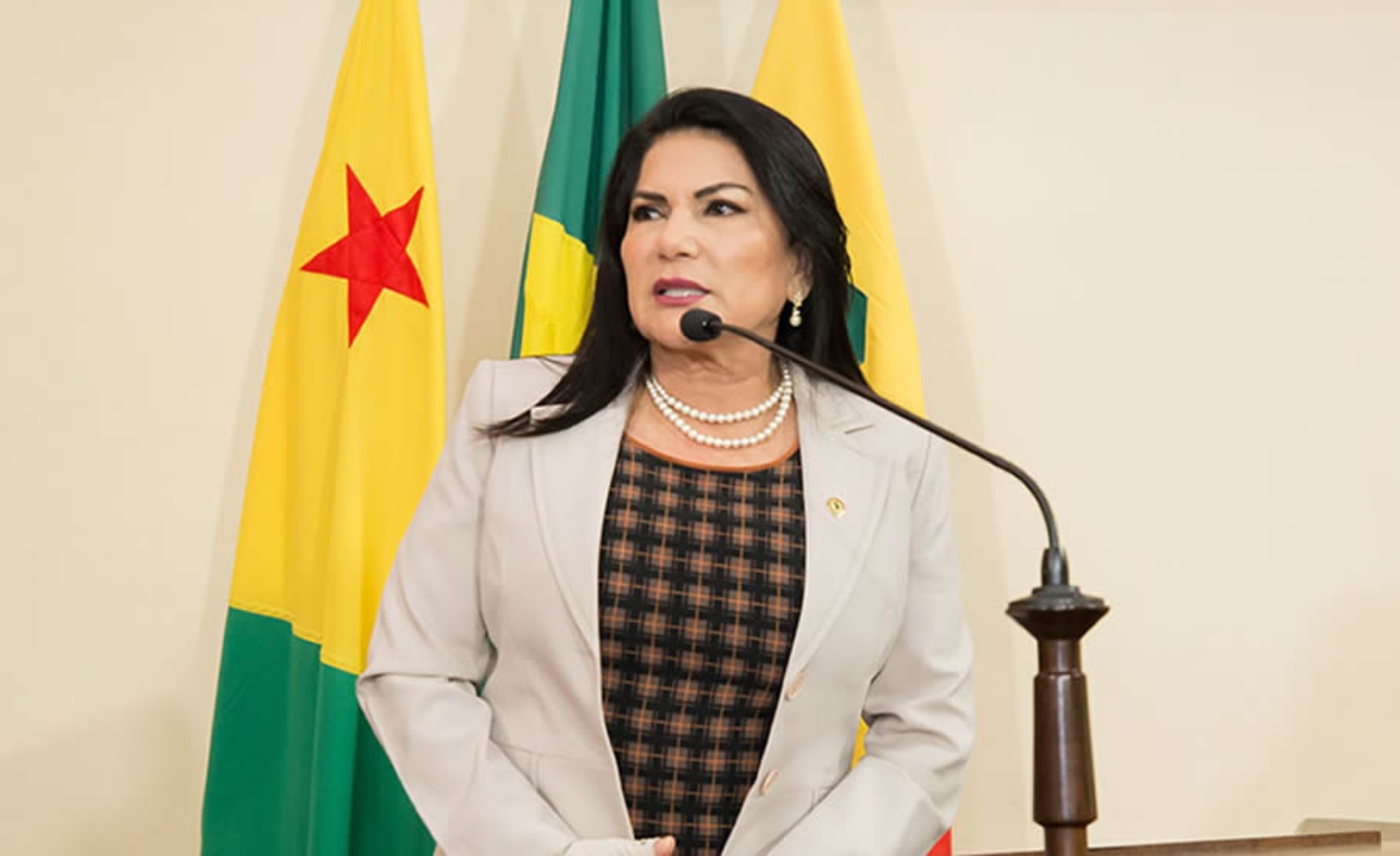 Deputada Antônia Sales testa positivo para coronavírus e se afasta das sessões na Aleac