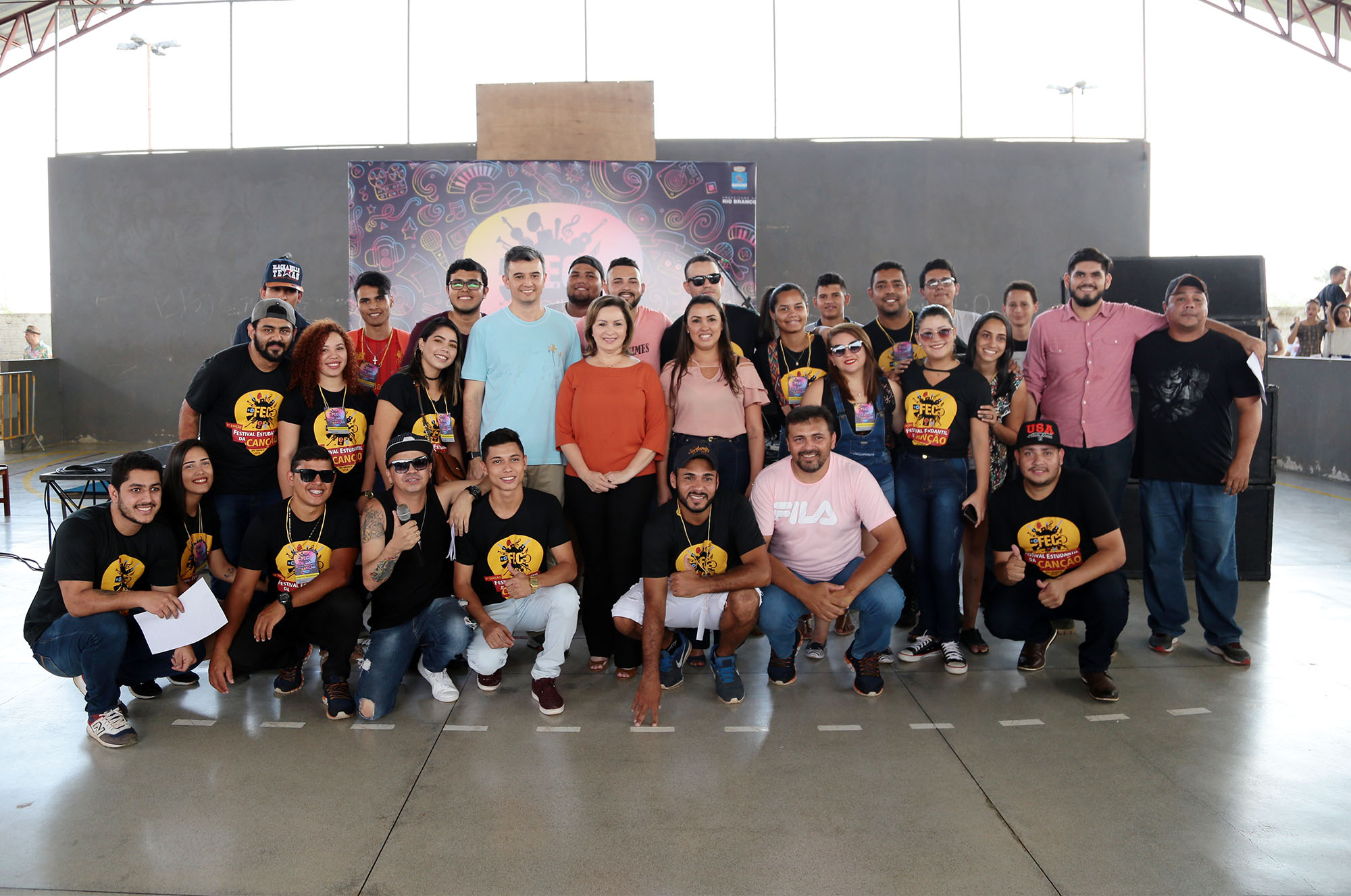 Prefeita Socorro Neri realiza abertura oficial do 4° Festival Estudantil da Canção