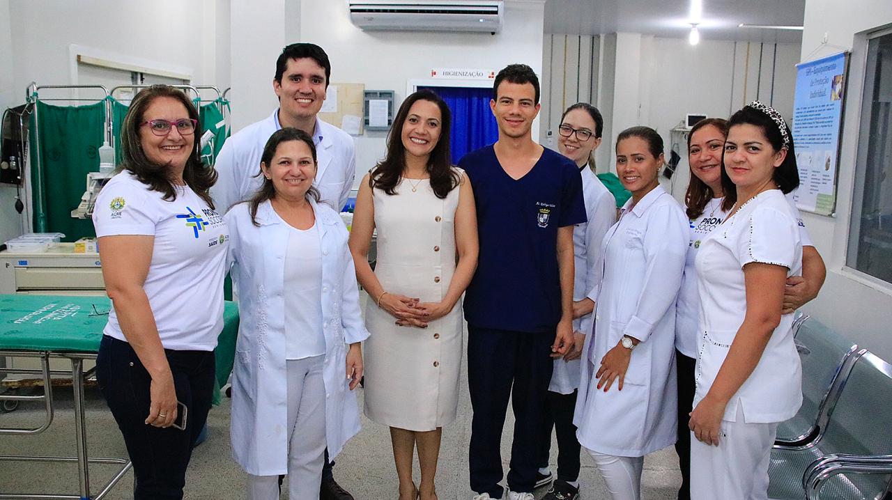 Mailza participa da inauguração do novo PS, visita pacientes e destaca apoio à saúde