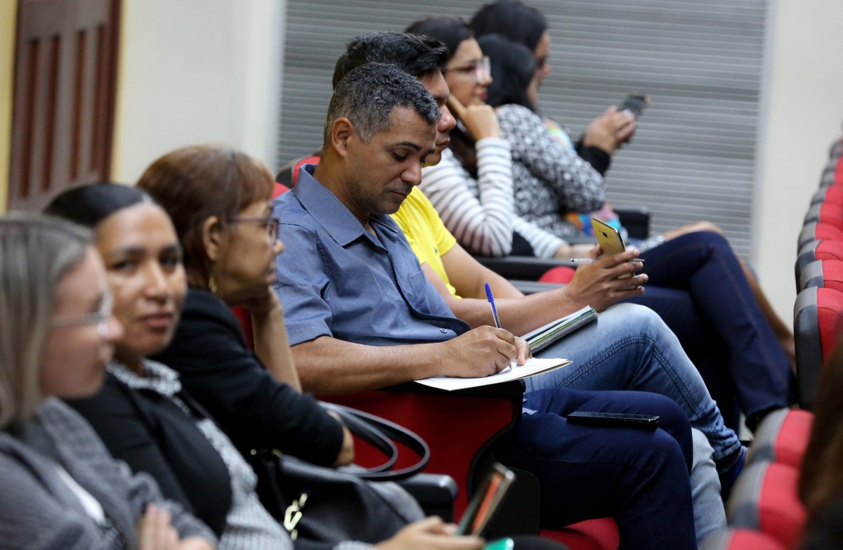 Prazo para recadastramento de servidores nascidos entre janeiro e março se encerra na quinta