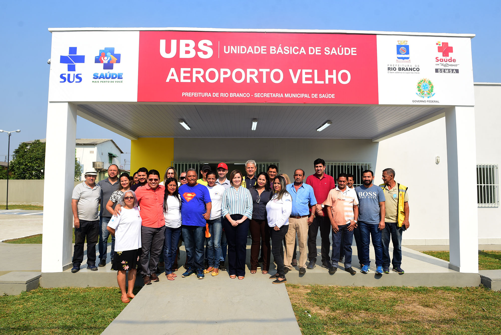 Prefeita Socorro Neri visita obras da Unidade Básica de Saúde do Aeroporto Velho
