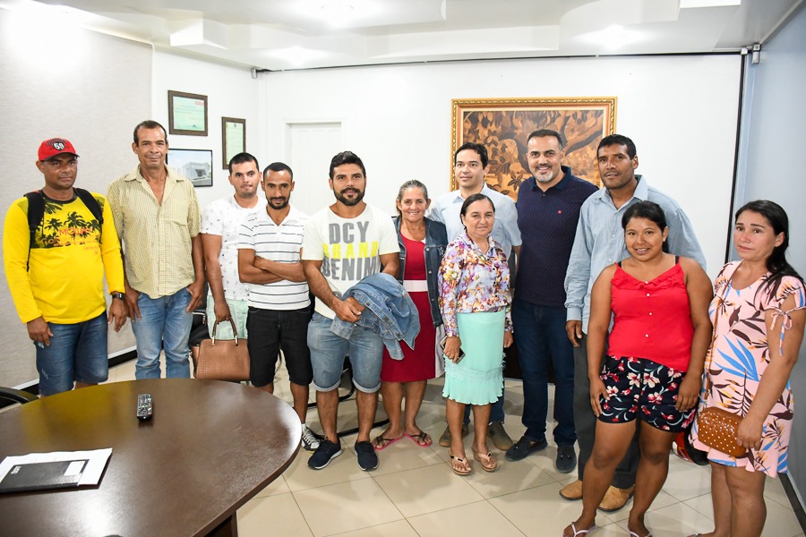 Prefeito Ilderlei Cordeiro reafirma parceria com produtores e acorda investimentos na zona rural