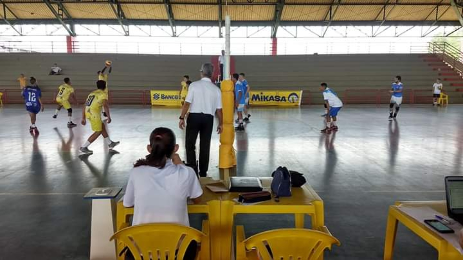Seleção acreana estreia com derrota no Brasileiro de Vôlei