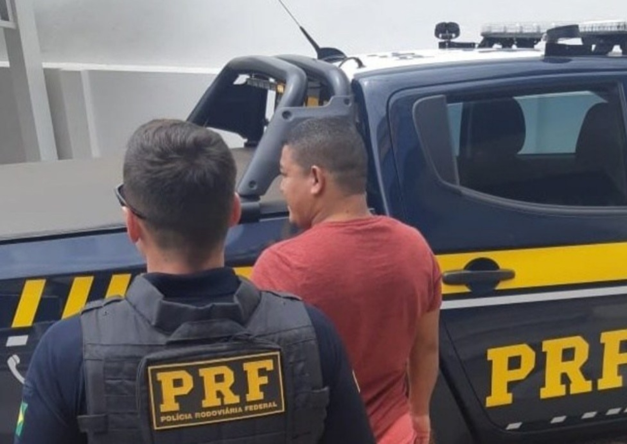 Foragido por não pagar pensão alimentícia é preso no AC