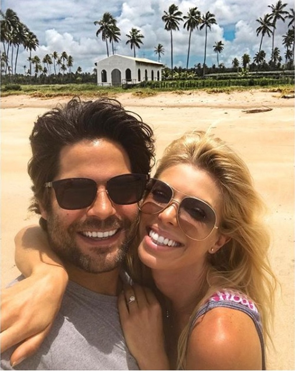 Marido da modelo Caroline Bittencourt é indiciado por homicídio culposo