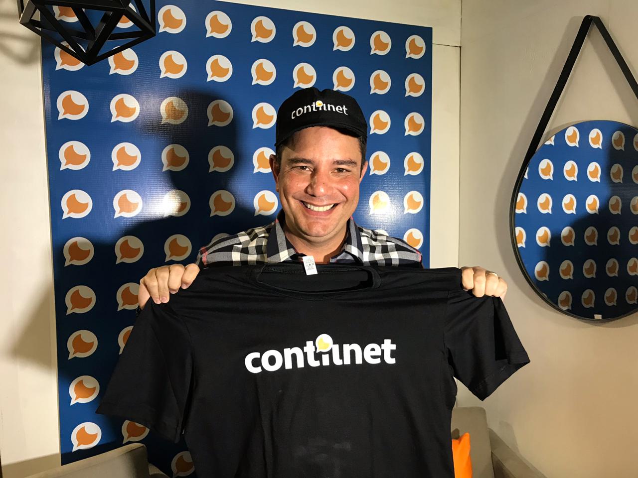 Gladson veste camisa ContilNet, cobertura ExpoAcre e mais no Caderno desta segunda