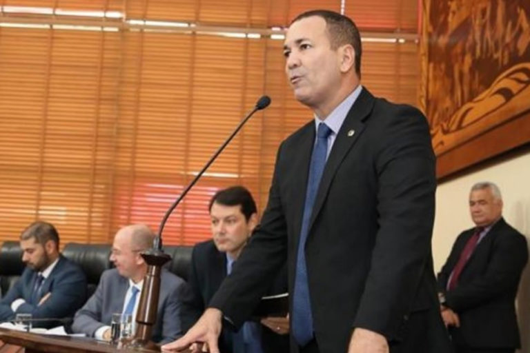 Se não convocar cadastro de reserva, Gladson terá “7 mil cabos eleitorais contra ele”, diz deputado