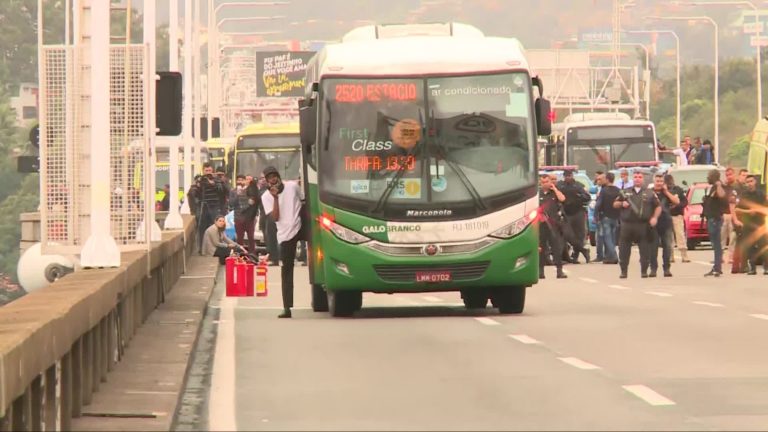 Rodoviários vão paralisar 100% dos ônibus na próxima segunda-feira