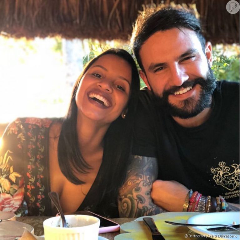 Ex-namorado de Gleici divulga foto íntima nos stories; veja!