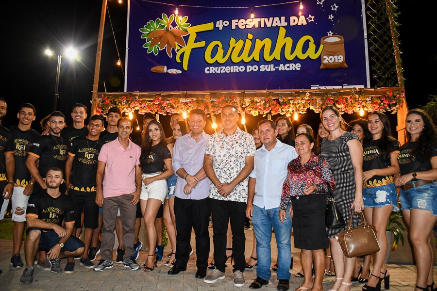 Ilderlei abre Festival da Farinha e primeira noite tem show da banda Limão com Mel