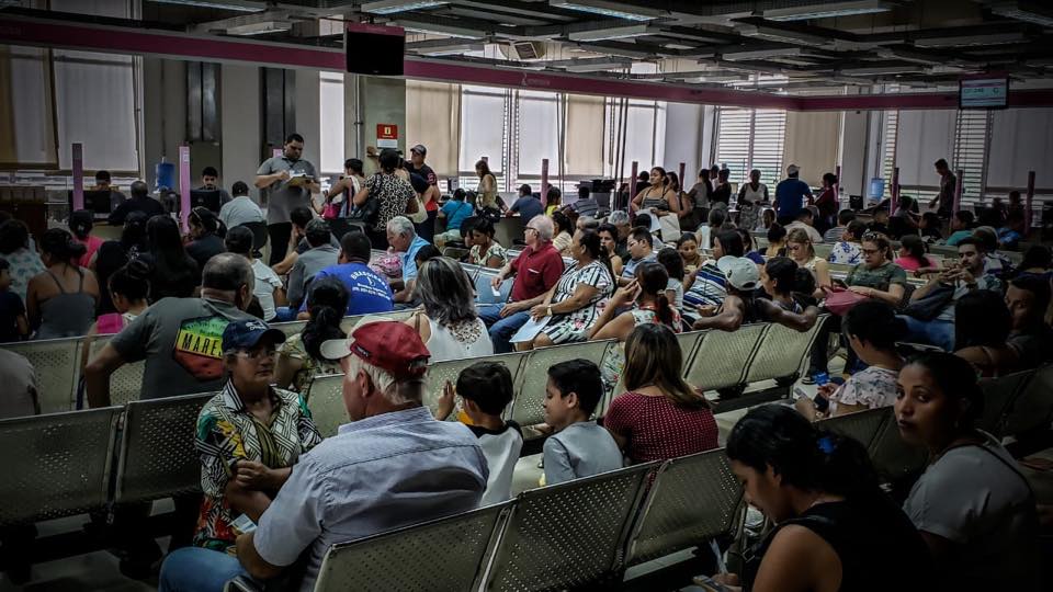 Dezenas de consumidores procuram Energisa da OCA após aumento na tarifa