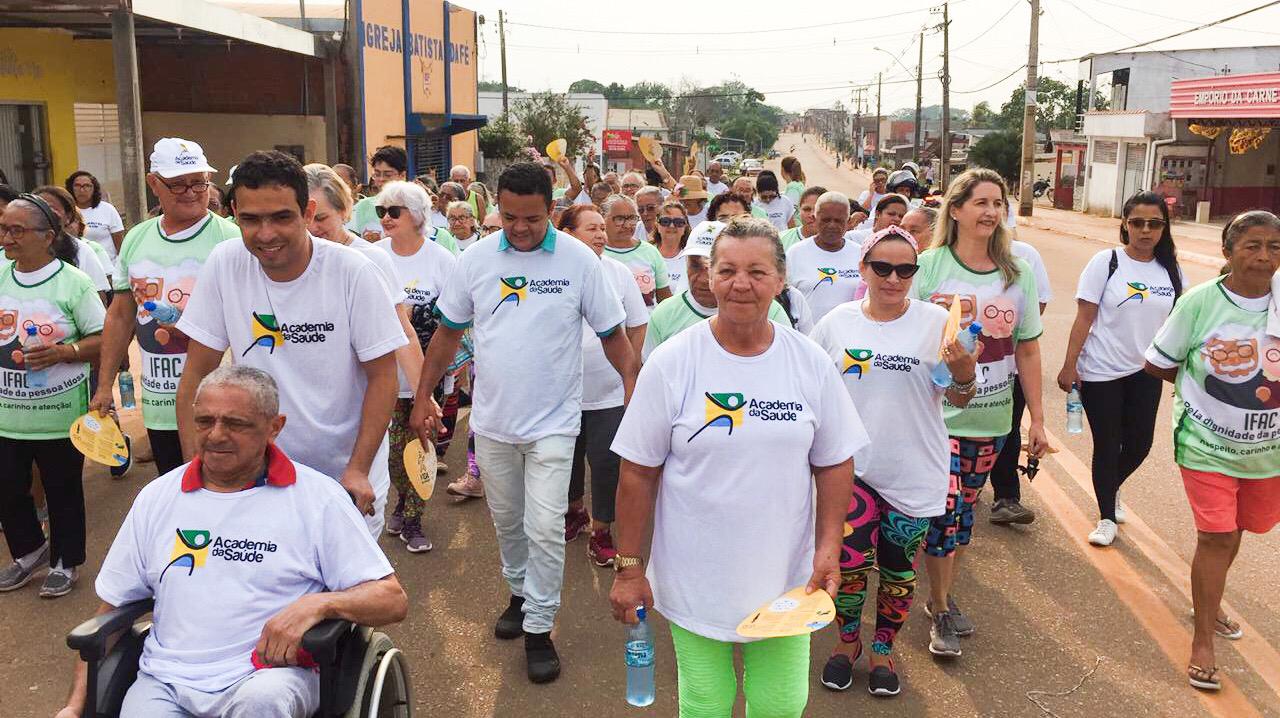 Prefeitura promove Semana Nacional da Pessoa Idosa com ação de saúde