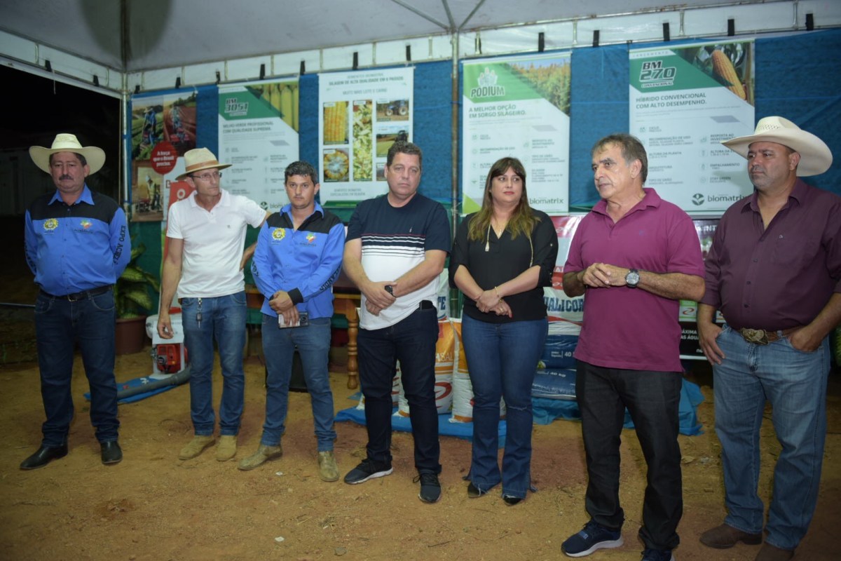 Com presença de Rocha, Expoacrelândia é aberta ao público
