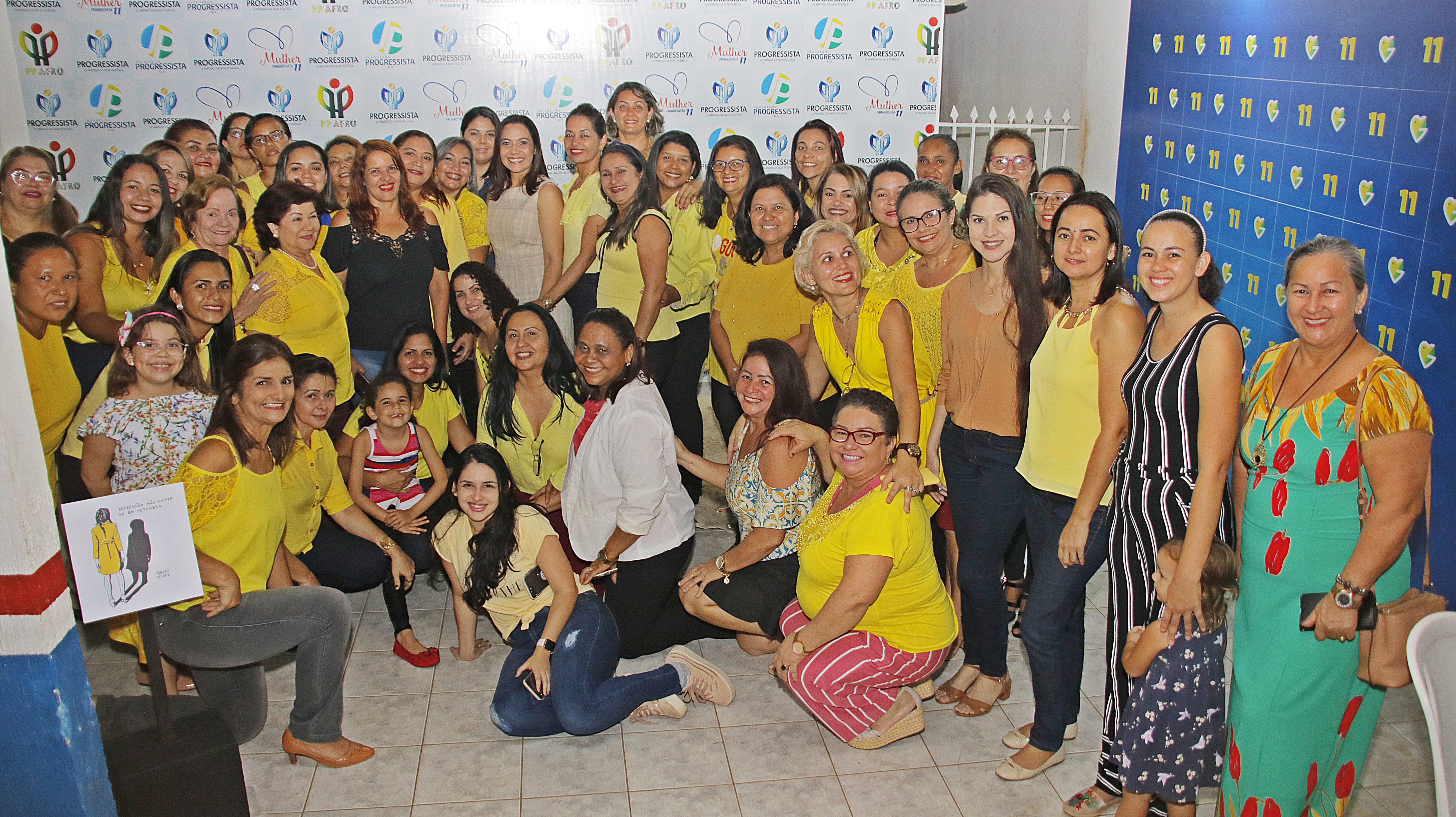 Mailza reúne time do Movimento Mulher Progressista em evento em Rio Branco