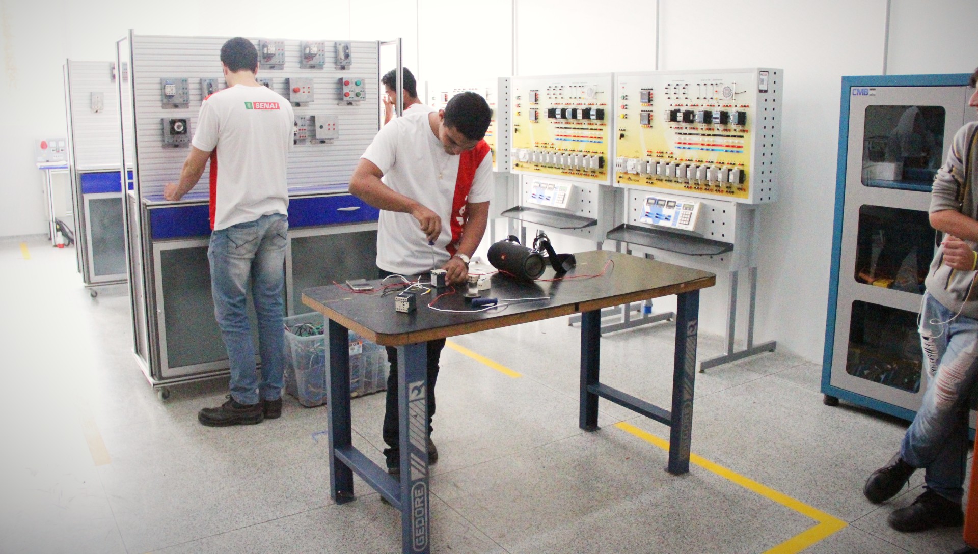 Acre terá de qualificar 13.555 mil trabalhadores em profissões industriais até 2023