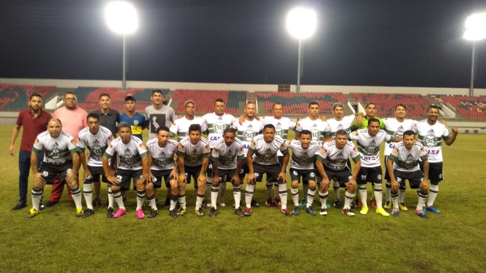 Duas goleadas marcam rodada do estadual de master