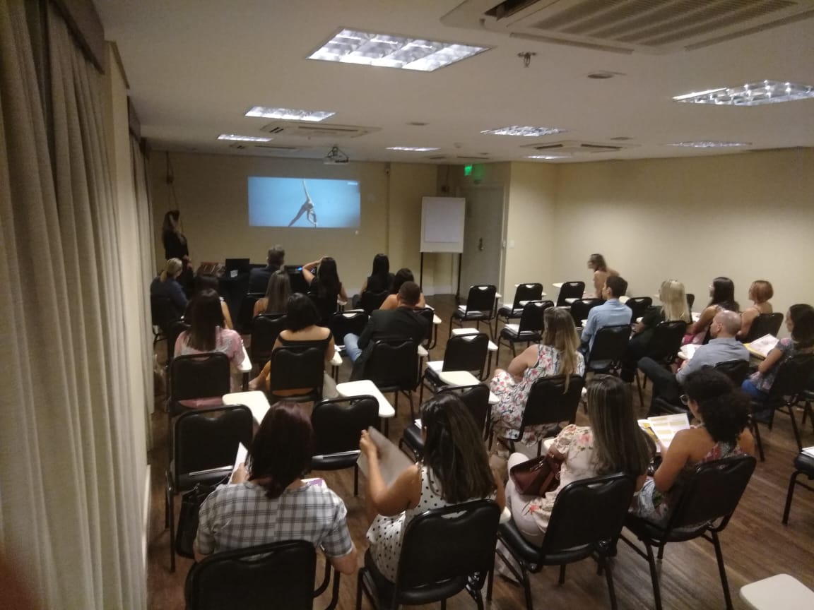 Palestra sobre nutrição promovida pela Flora Farma traz novos produtos a Rio Branco